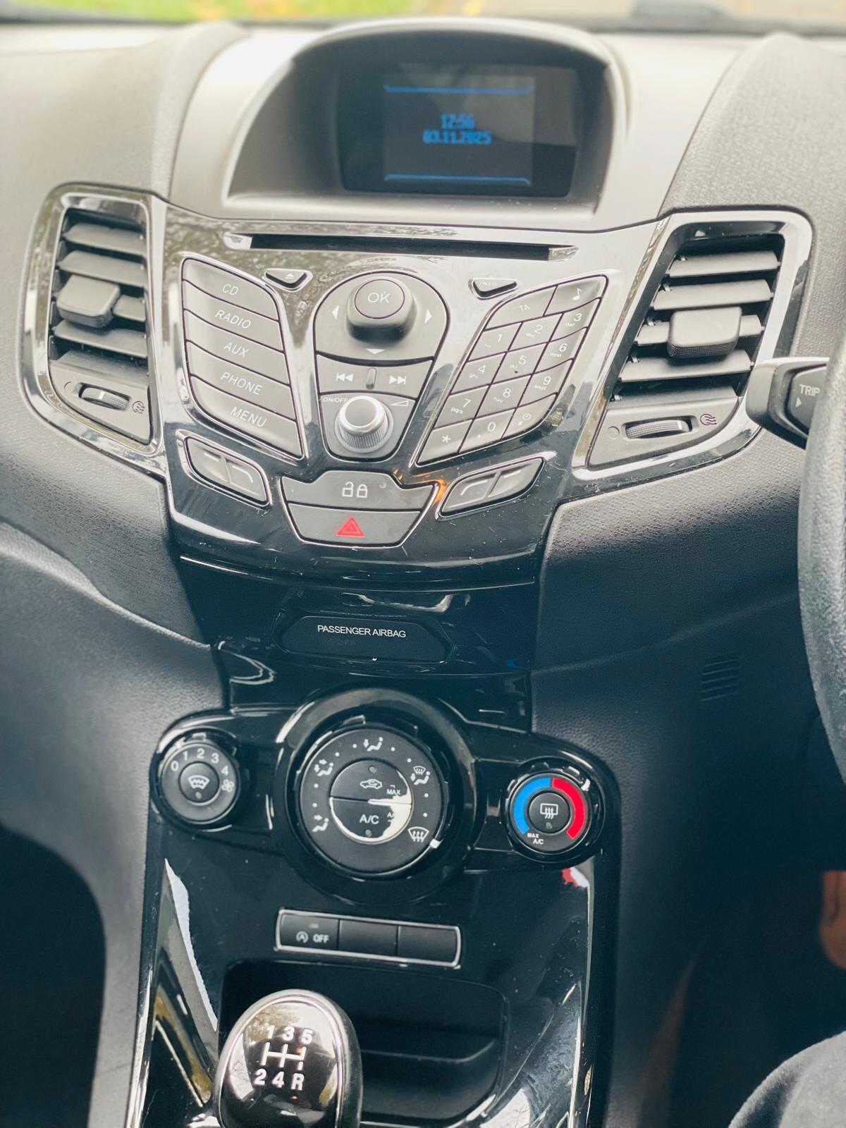 Used Ford Fiesta 2013 for sale - 76457074: Photo 33