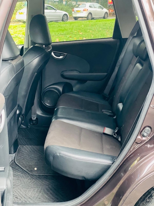 Used Honda Jazz for sale - 76260439: Photo 24