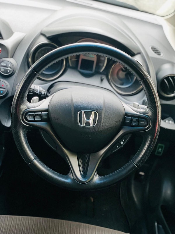 Used Honda Jazz for sale - 76260439: Photo 31