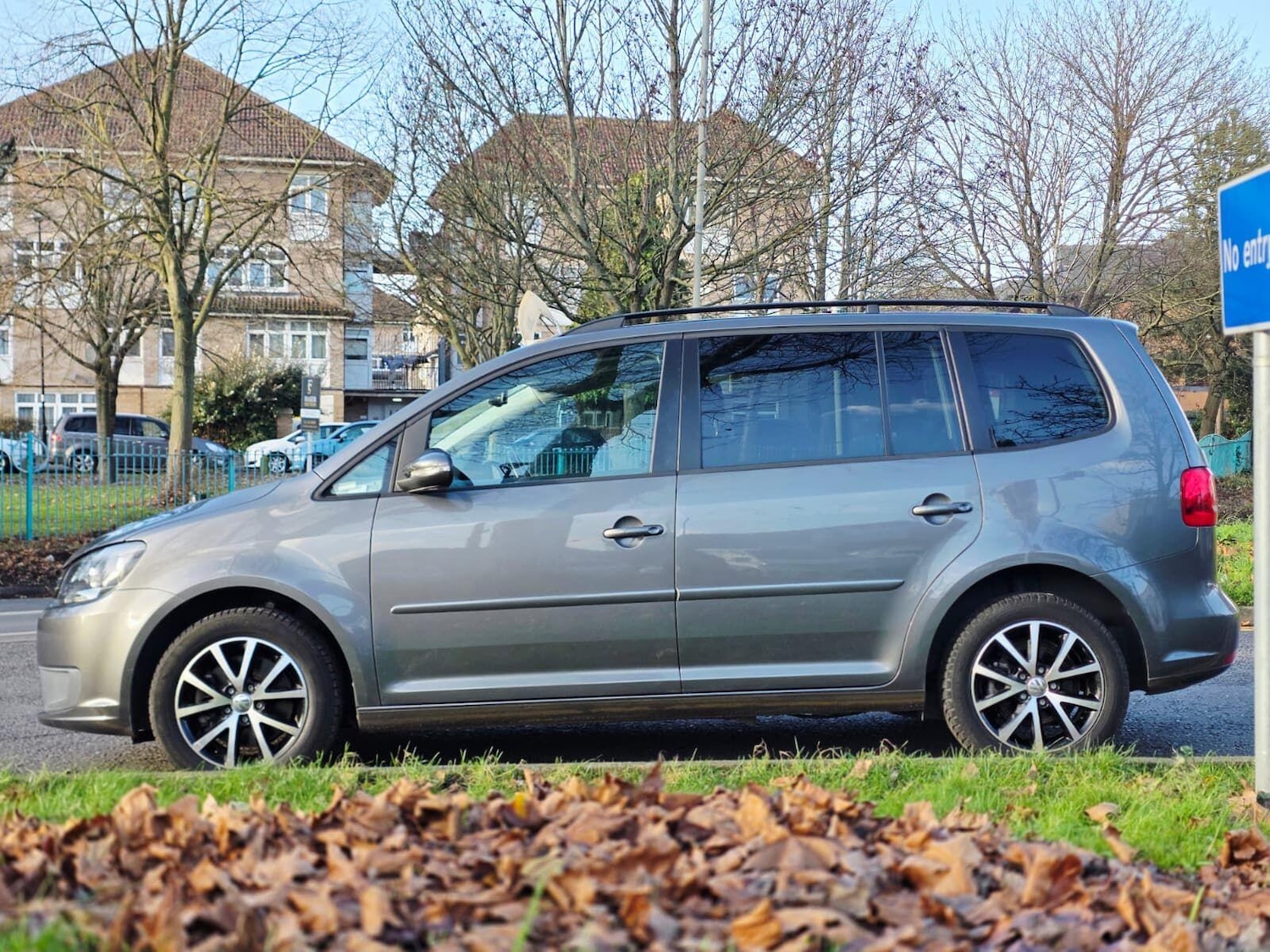 Used Volkswagen Touran 2025 for sale - 76898358: Photo 16