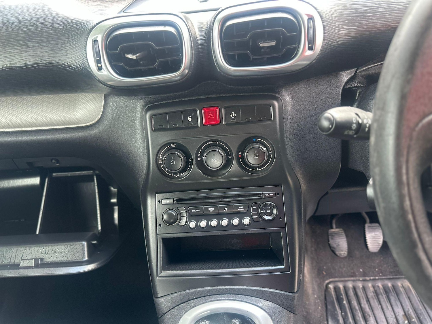 Vehicle 31