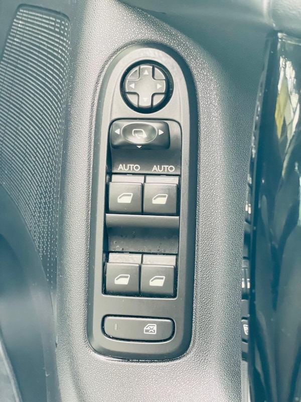 Used Citroen C3 2016 for sale - 75645573: Photo 31