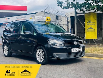 Used Volkswagen Touran 2012 for sale - 75741280: Photo
