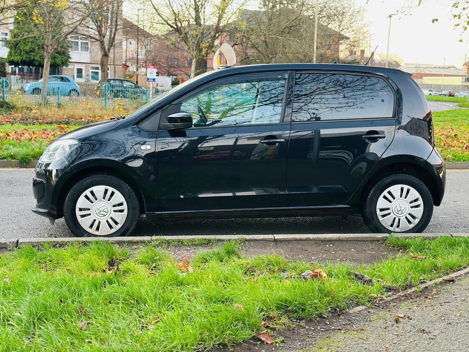 Used Volkswagen up! 2025 for sale - 76991885: Photo 17