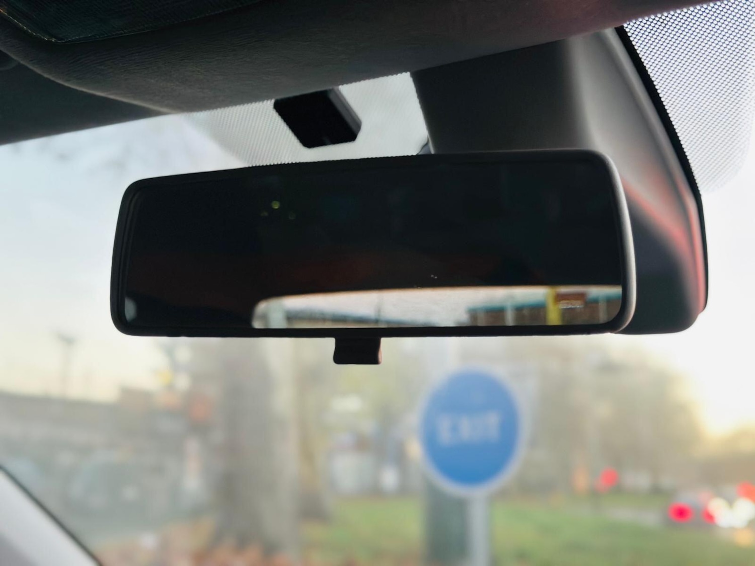 Used Volkswagen up! 2025 for sale - 76991885: Photo 30