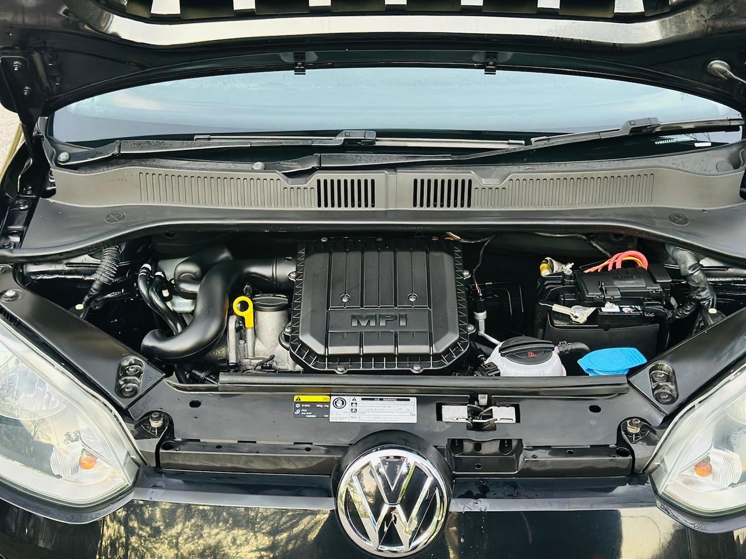 Used Volkswagen up! 2025 for sale - 76991885: Photo 34