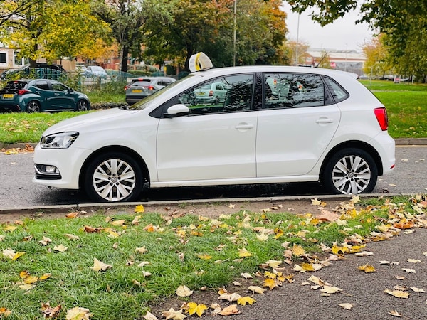 Used Volkswagen Polo 2016 for sale - 76314751: Photo 17