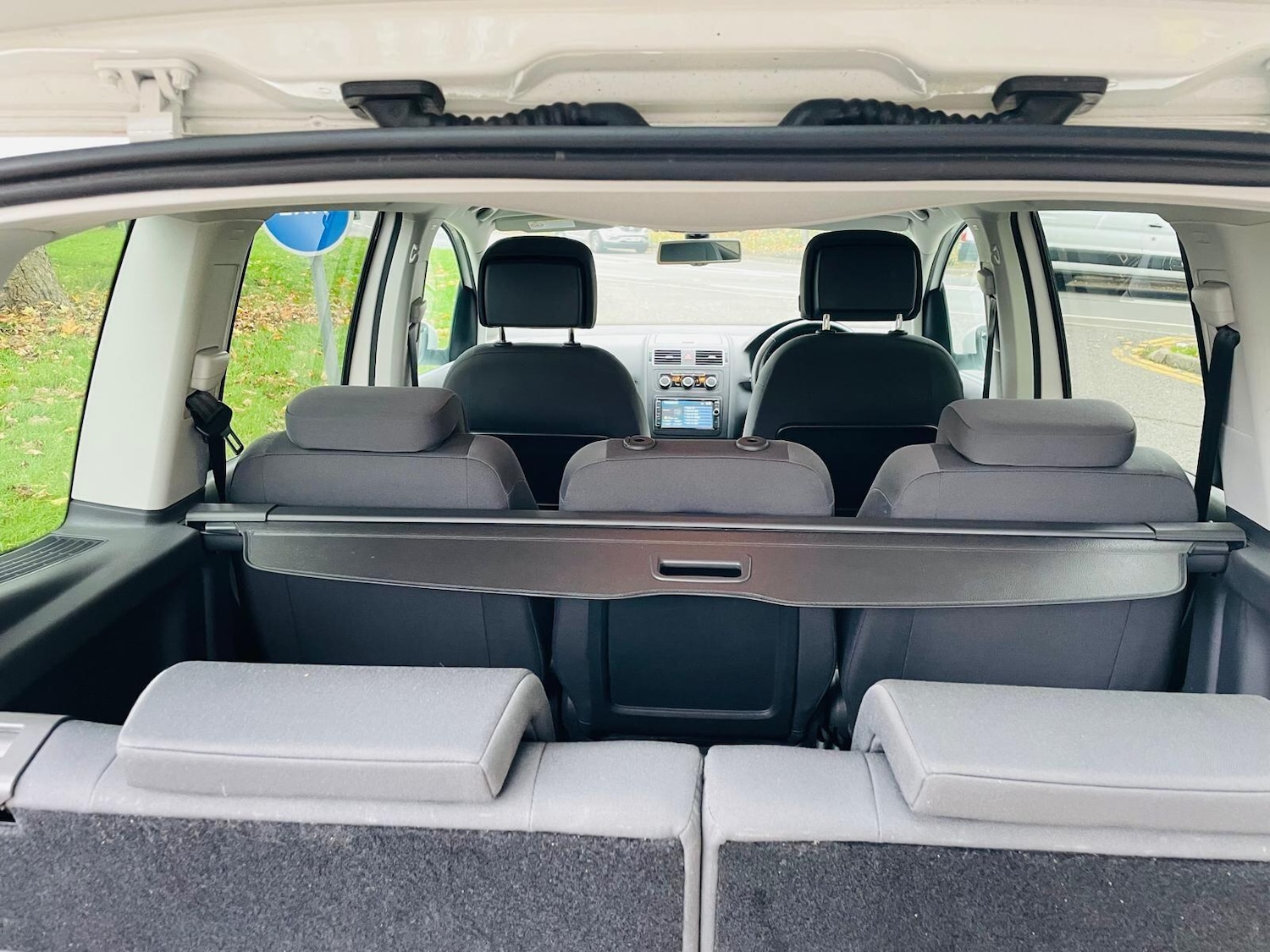 Used Volkswagen Touran for sale - 76282911: Photo 23