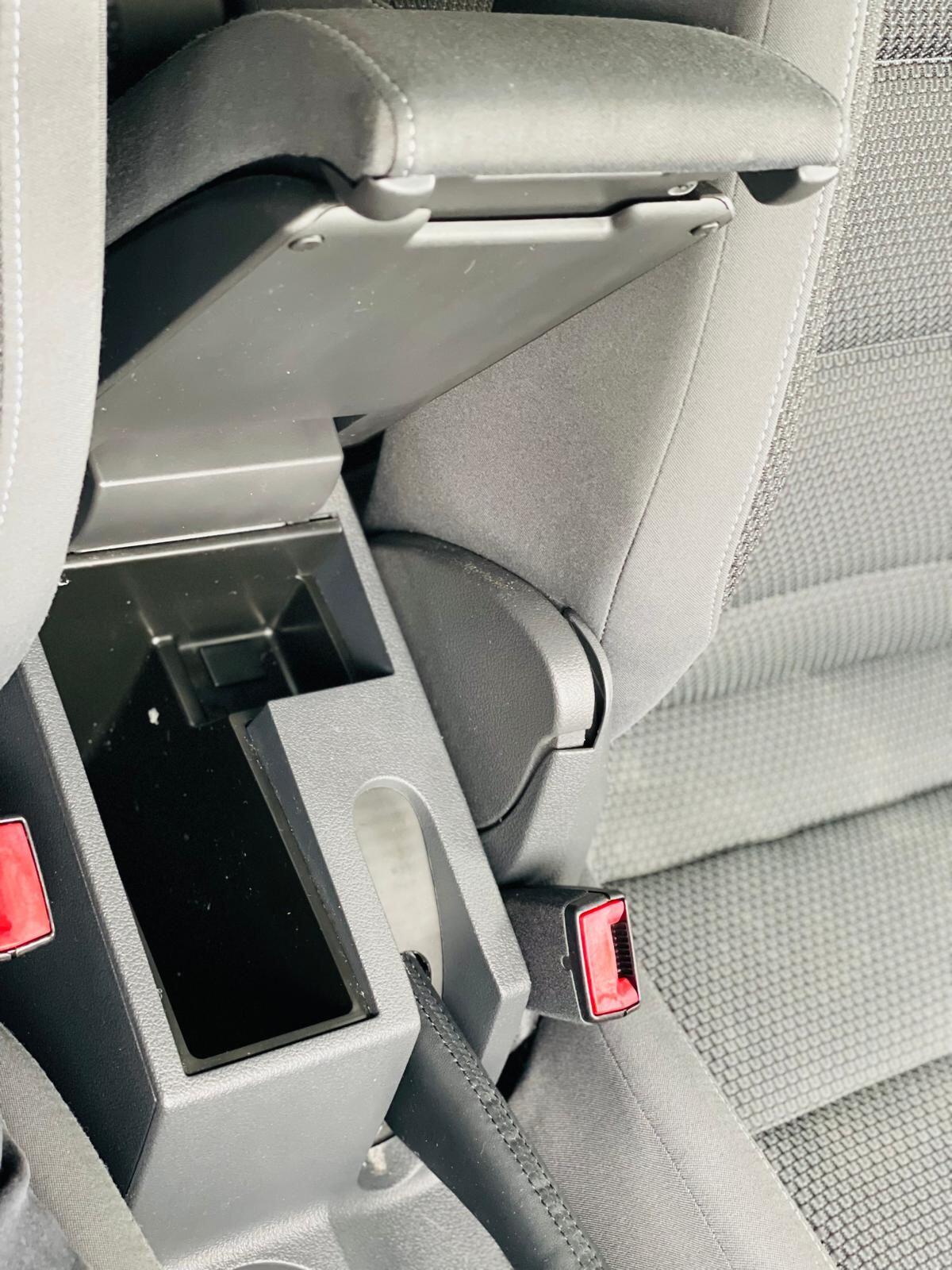 Used Volkswagen Touran for sale - 76282911: Photo 38