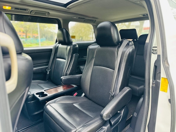 Used Toyota Vellfire 2014 for sale - 72834063: Photo 34