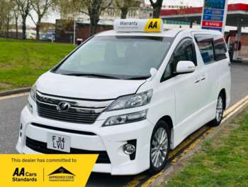 Used Toyota Vellfire 2014 for sale - 72834063: Photo