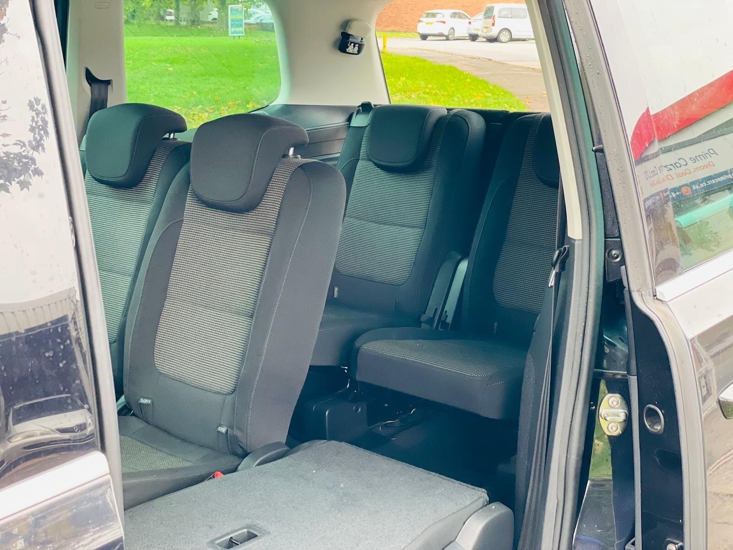 Used Volkswagen Sharan for sale - 76283499: Photo 24