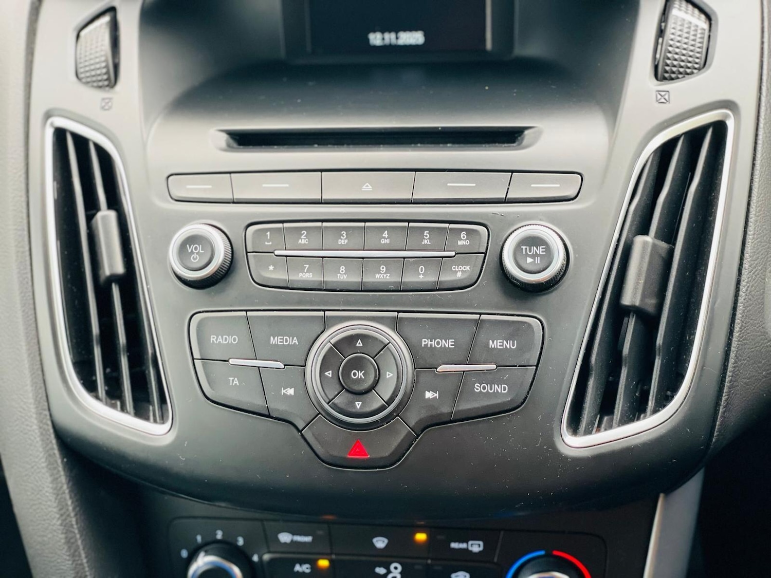 Used Ford Focus for sale - 76992984: Photo 42