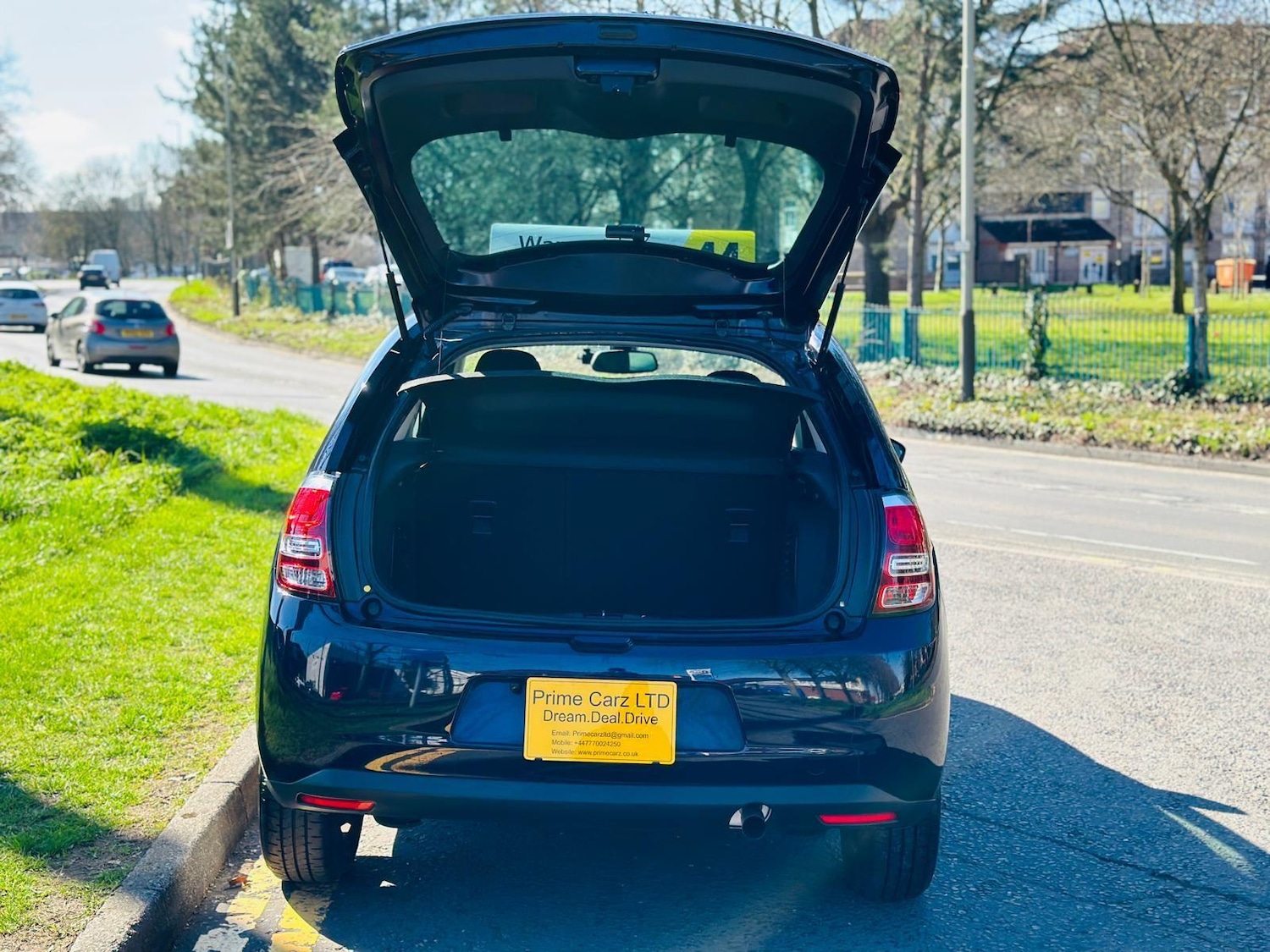 Vehicle 29