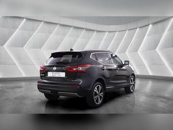 Used Nissan Qashqai 2017 for sale - 79860765: Photo