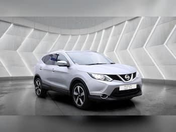 Used Nissan Qashqai 2017 for sale - 79847411: Photo