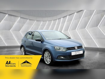 Used Volkswagen Polo 2017 for sale - 78763296: Photo