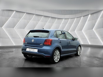 Used Volkswagen Polo 2017 for sale - 78763296: Photo