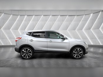 Used Nissan Qashqai 2017 for sale - 78156730: Photo