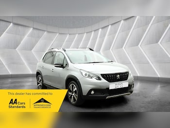 Used Peugeot 2008 2017 for sale - 79348767: Photo