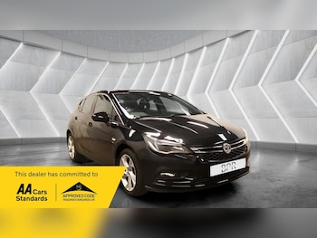 Used Vauxhall Astra 2017 for sale - 79387438: Photo