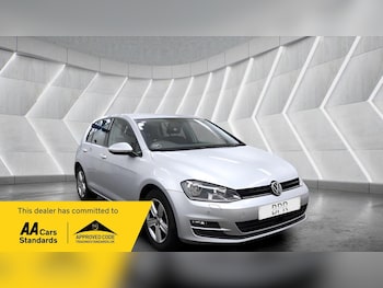 Used Volkswagen Golf 2016 for sale - 77722581: Photo