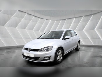 Used Volkswagen Golf 2016 for sale - 77722581: Photo