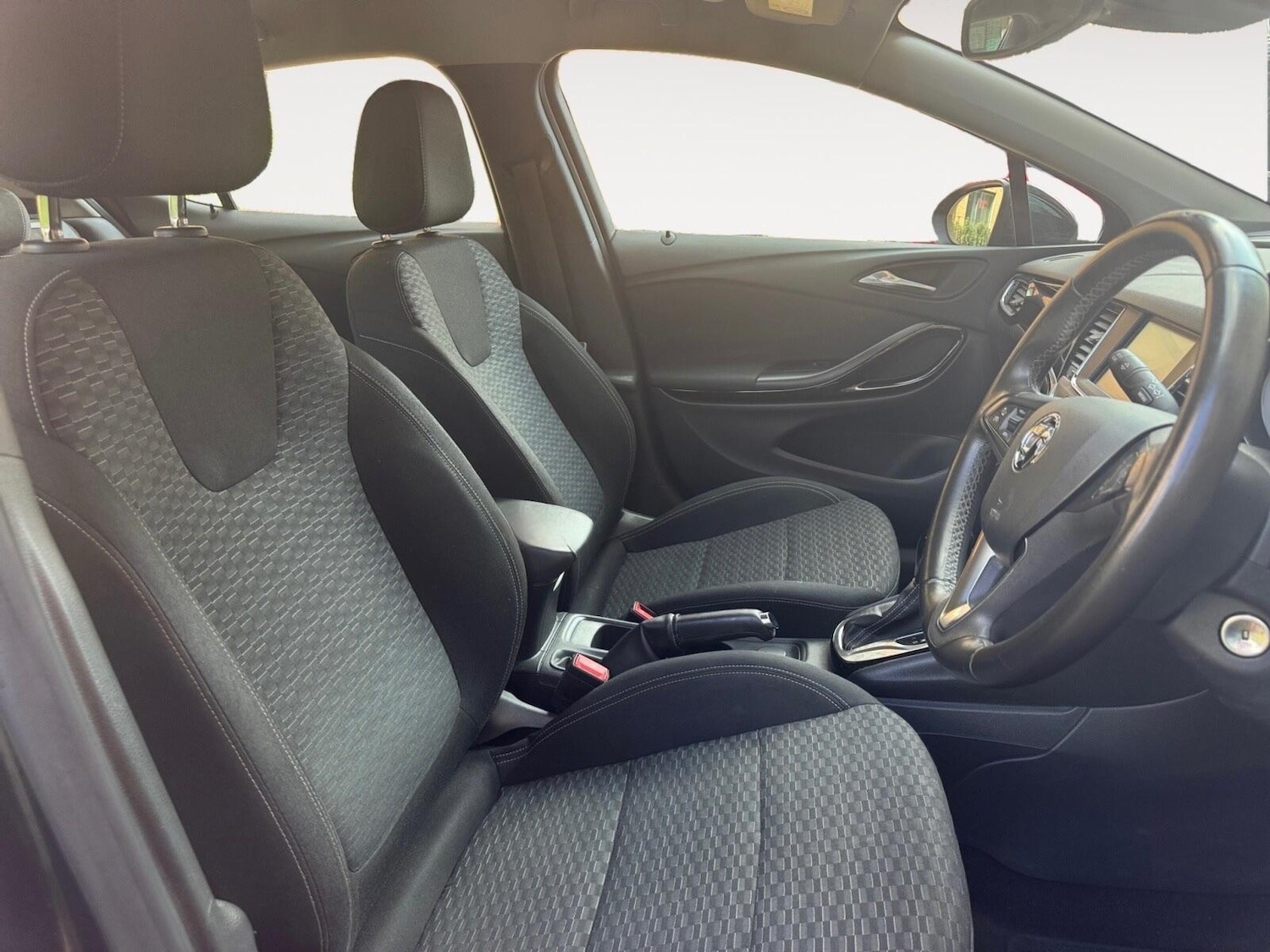 Used Vauxhall Astra 2017 for sale - 77523965: Photo 7