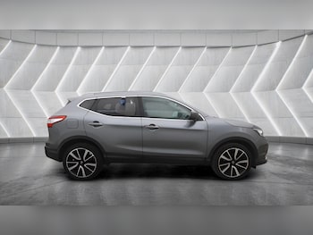 Used Nissan Qashqai 2017 for sale - 79268273: Photo