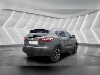 Used Nissan Qashqai 2017 for sale - 79268273: Photo
