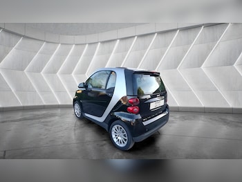 Used smart fortwo 2010 for sale - 79413094: Photo