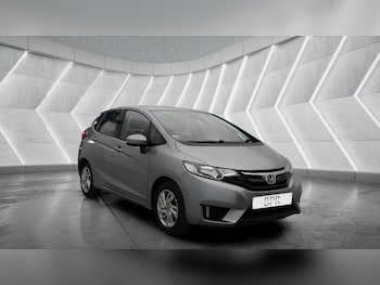 Used Honda Jazz 2015 for sale - 77524216: Photo