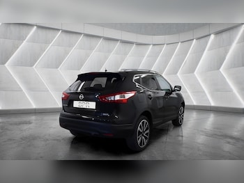 Used Nissan Qashqai 2017 for sale - 79018635: Photo
