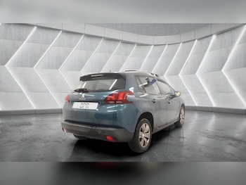 Used Peugeot 2008 2018 for sale - 77839647: Photo