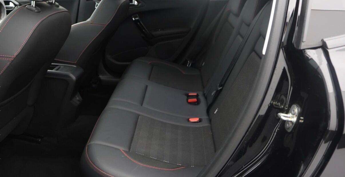 Used Peugeot 2008 2018 for sale - 77839647: Photo 8