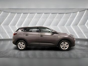 Used Vauxhall Grandland X 2018 for sale - 77670963: Photo