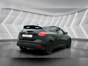 Used Ford Focus 2015 for sale - 78170100: Photo