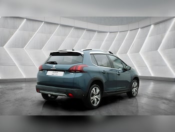 Used Peugeot 2008 2018 for sale - 77658199: Photo