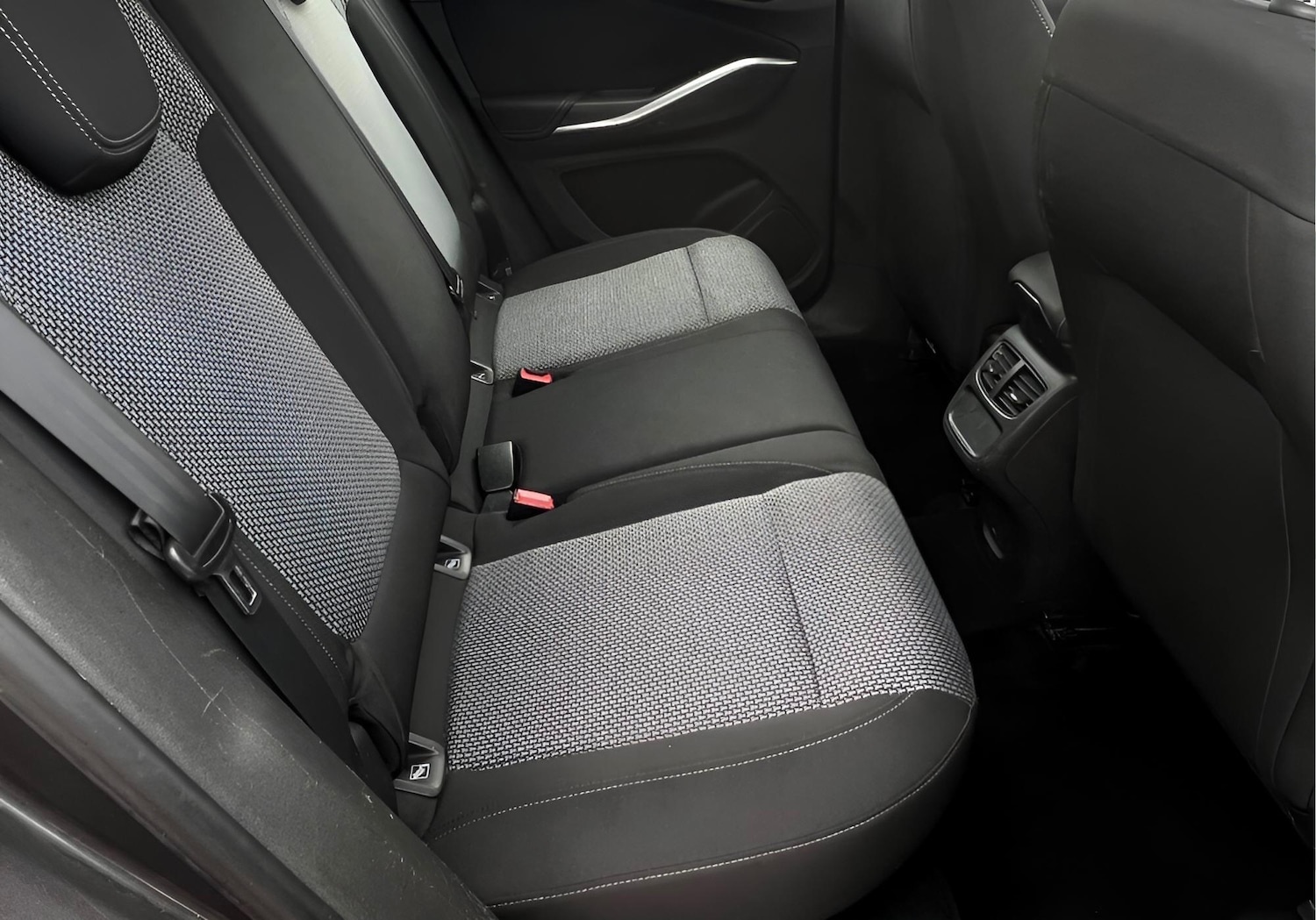 Used Vauxhall Grandland X 2019 for sale - 77808289: Photo 8