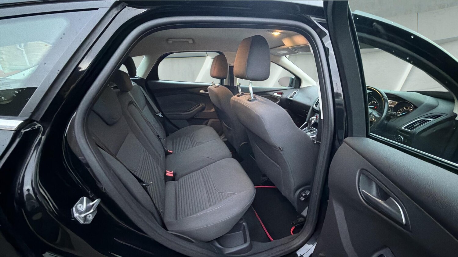 Used Ford Focus 2016 for sale - 78058759: Photo 13