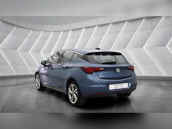 Used Vauxhall Astra 2017 for sale - 79248601: Photo