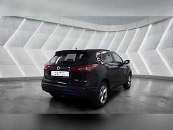 Used Nissan Qashqai 2017 for sale - 79677520: Photo