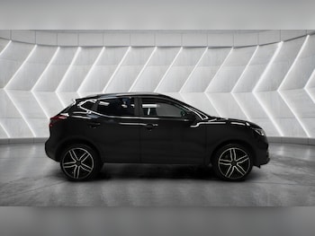 Used Nissan Qashqai 2017 for sale - 78965366: Photo