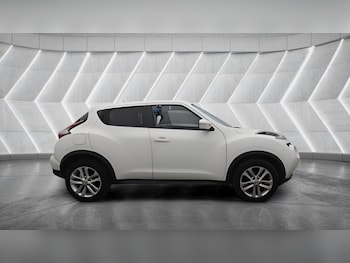 Used Nissan Juke 2016 for sale - 79412301: Photo