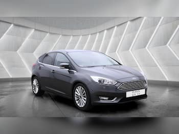 Used Ford Focus 2017 for sale - 79657471: Photo