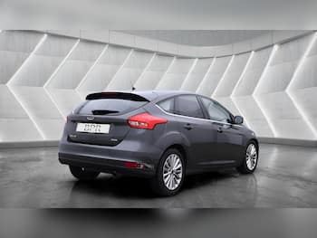 Used Ford Focus 2017 for sale - 79657471: Photo