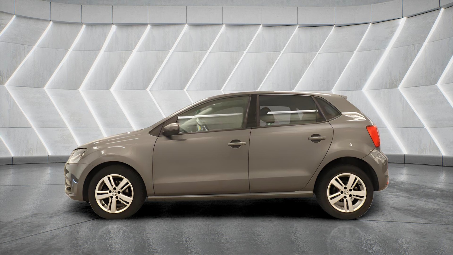 Used Volkswagen Polo 2017 for sale - 77969657: Photo 7