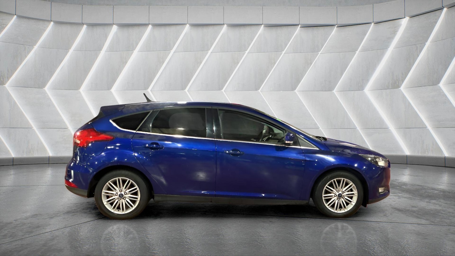 Used Ford Focus 2017 for sale - 77524726: Photo 3