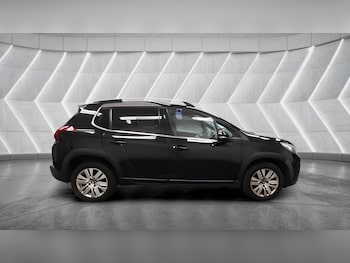 Used Peugeot 2008 2016 for sale - 79158942: Photo
