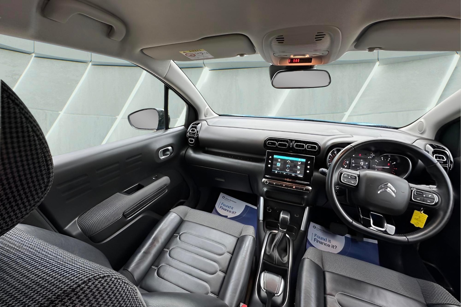 Used Citroen C3 Aircross 2017 for sale - 77957388: Photo 8